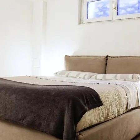 La Tua Kimera Apartman *